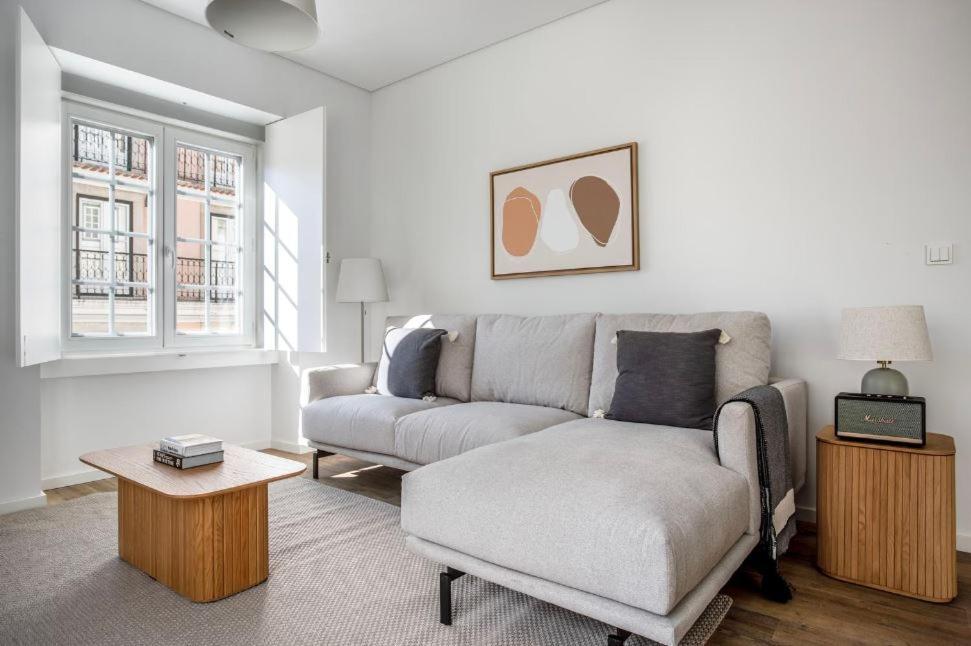 Private Bedrooms In The Heart Of Lissabon Exterior foto